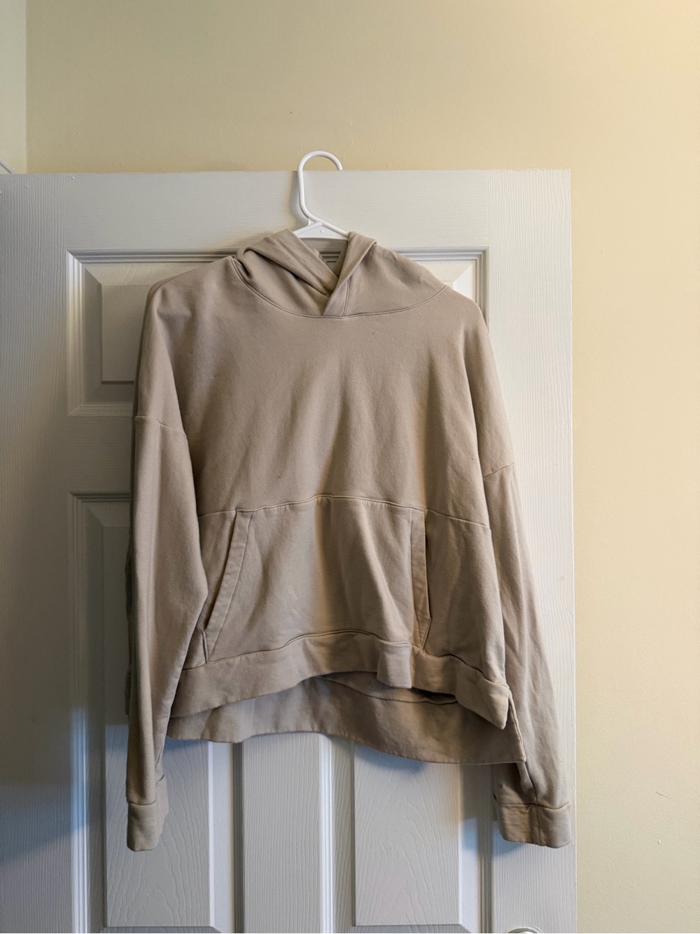 Women’s Relaxed Beige Hoodie Sweatshirt